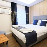 Bed & Breakfast Martin Pera 4*