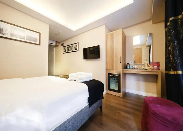 Martin Pera Provincia di Istanbul